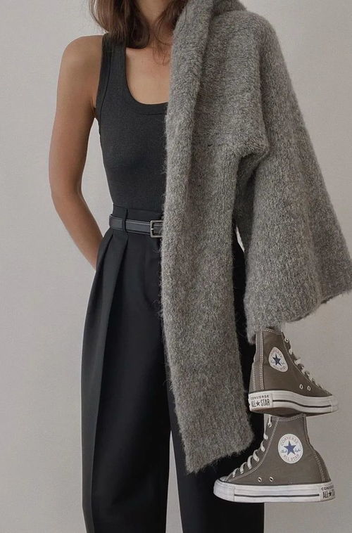 在冬天,沒有人能逃過(guò)針織的溫柔